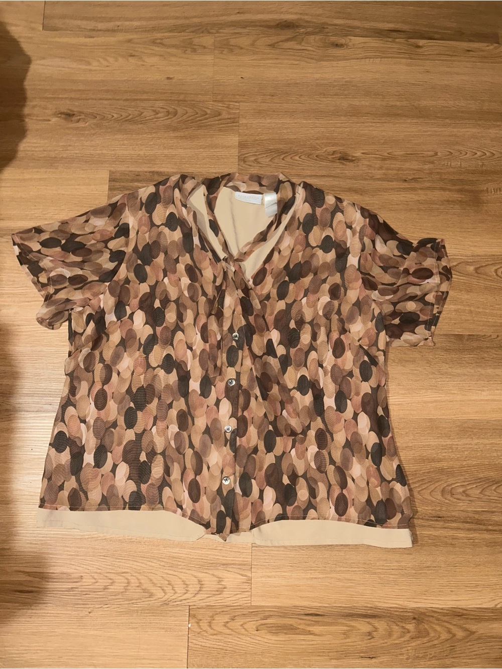 Liz Claiborne Brown Multi-Print Silk Short Sleeve Button Front Top